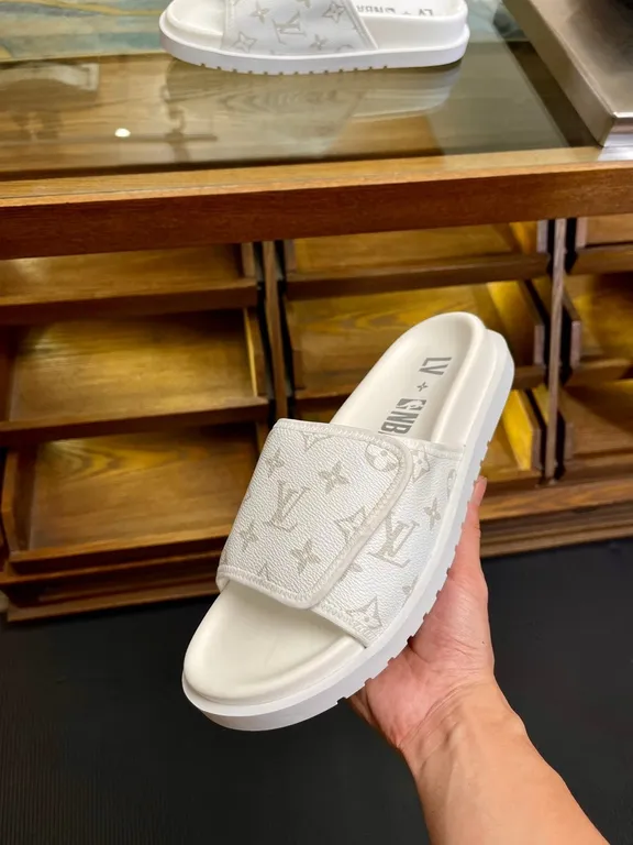 Louis Vuitton Shoe 